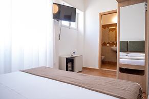 Nautika Suites