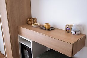 Nautika Suites