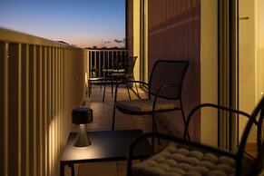 Nautika Suites