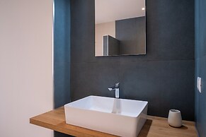 Nautika Suites