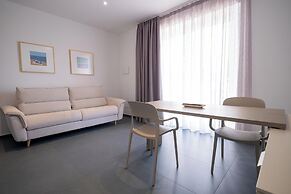 Nautika Suites