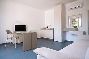 Nautika Suites