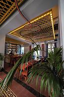 Saya la Villa