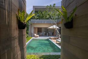 Sin Nombre Bali