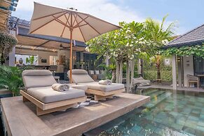 Sin Nombre Bali