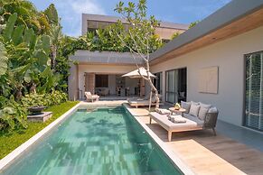 Sin Nombre Bali