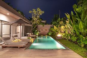 Sin Nombre Bali