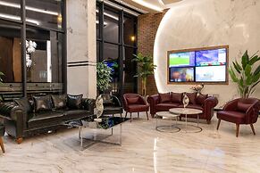 West Door Hotel