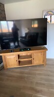 Lush & Spacious 3BD House - East Brighton