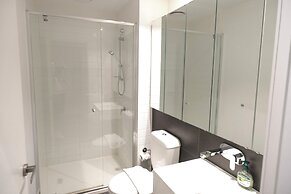 ReadySet Apartments at Manhattan