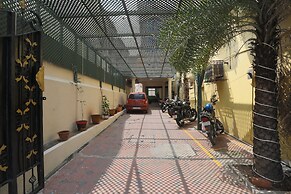 Green Tree Hotel