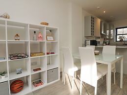 1 Queensway Gardens