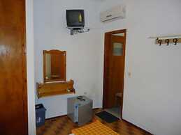 Pension Margarita Basic Triple Room