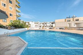 Pool Apartment