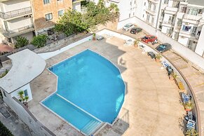 Pool Apartment