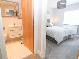 Beaus House