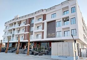 Imperial Resort Hurghada - Bedroom With Pool View