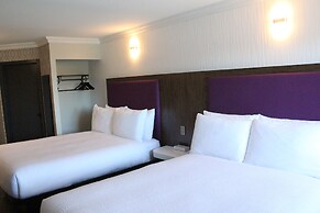 Coast Courtenay Hotel
