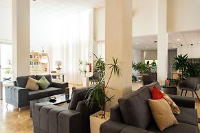Napa Jay Hotel
