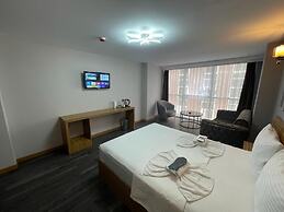 Waves Hotel