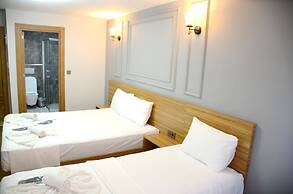 Waves Hotel