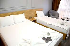 Waves Hotel