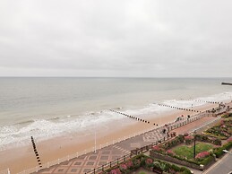 8 Seaview @ Bridlington Bay