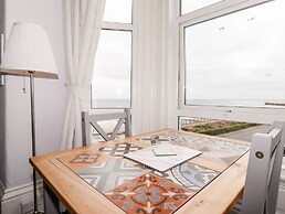 5 Beach View @ Beaconsfield House