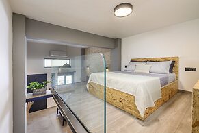 Loft 2