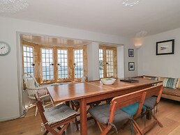 Sundial House