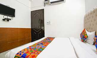 Fabhotel The Lazeez