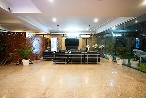 Fabhotel Tanvi Premium