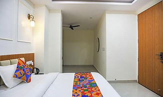 Fabhotel Cosmos