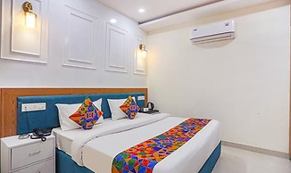 Fabhotel Cosmos