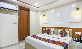 Fabhotel Cosmos