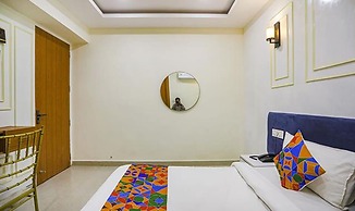Fabhotel Cosmos