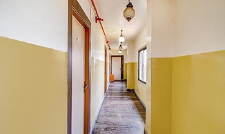 Fabhotel Kamala Inn