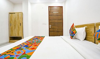 FabHotel New Silver Crown