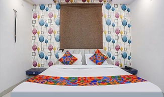 Fabhotel The Pannis