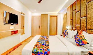 FabHotel Sunrise Suites