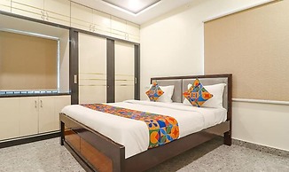 FabHotel SR Hitech City