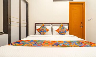 FabHotel SR Hitech City