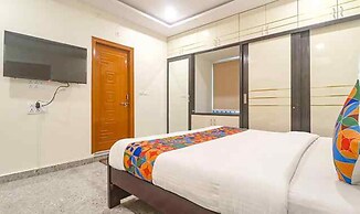 FabHotel SR Hitech City