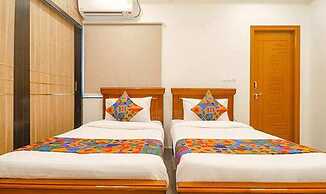 FabHotel SR Hitech City