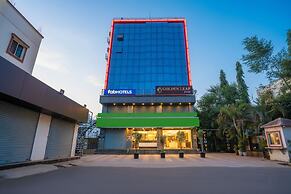 FabHotel Golden Heights