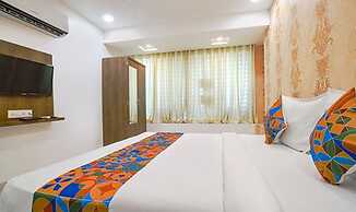 Fabhotel Ten Eleven