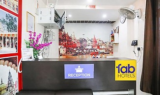 Fabhotel Lily Grand