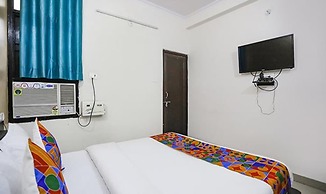 Fabhotel Lily Grand