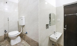 Fabhotel Lily Grand