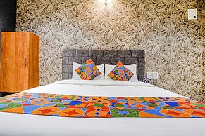 Fabhotel The Life